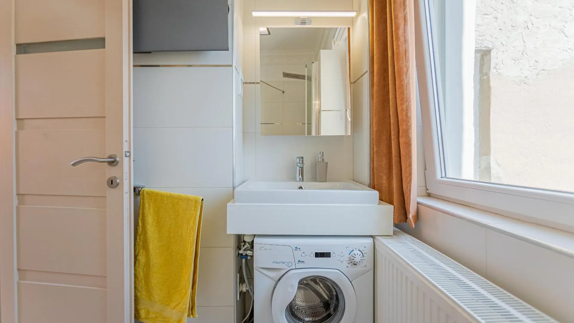 Iranyi Studio Budapest